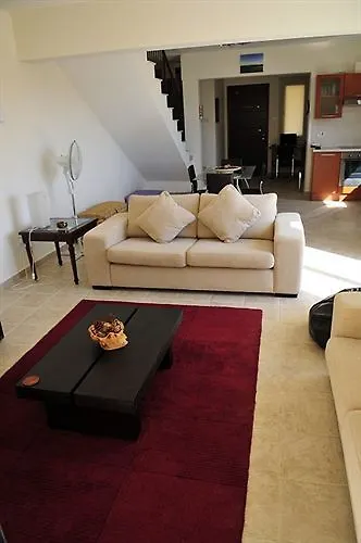 Hotel Pyla View Villas, Larnaca Livadhia